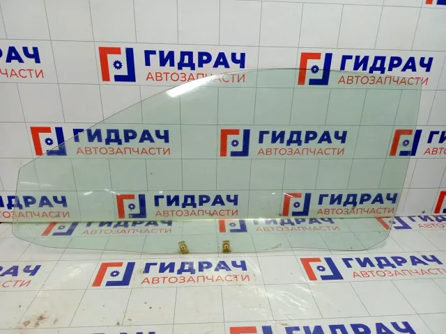 Стекло двери передней левой Mitsubishi Colt MR236667