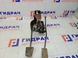 Блок педалей Mitsubishi Colt MR198842