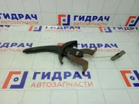 Рычаг, педаль стояночного тормоза Mitsubishi Colt MR748158