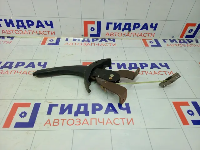 Рычаг, педаль стояночного тормоза Mitsubishi Colt MR748158