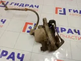 Суппорт тормозной передний правый Mitsubishi Colt MB928425