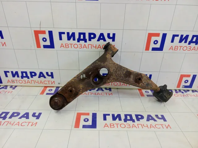 Рычаг передний правый Mitsubishi Colt MR439702