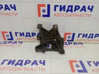 Кронштейн кондиционера Mitsubishi Colt MR513124