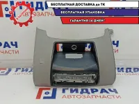 Накладка на торпедо центральная Mitsubishi L200 8010A235HA. Царапины.
