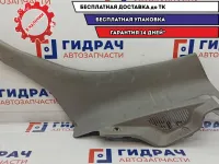 Обшивка стойки задней правой нижняя Mitsubishi L200 7212A040HA. Царапины, сломано крепление.