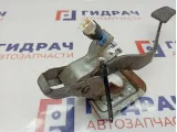 Педаль тормоза Mitsubishi L200 4620A014.