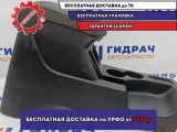 Консоль центральная Mitsubishi L200 8011A515XA. Царапины, сломано крепление.