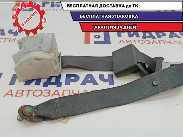Ремень безопасности задний центральный Mitsubishi L200 7000B905.