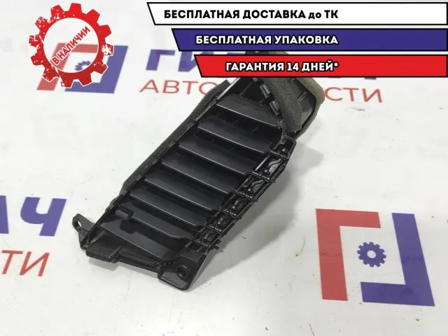 Дефлектор воздушный центральный правый Mitsubishi L200 MN123716XA.