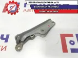 Петля капота левая Mitsubishi L200 MR473529.