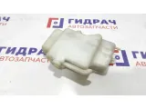 Бачок расширительный Mitsubishi L200 MN135072.