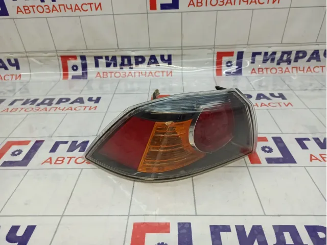 Фонарь задний наружный левый Mitsubishi Lancer X