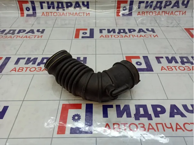 Патрубок воздушного фильтра Mitsubishi Lancer X 1505A421