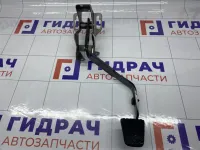 Педаль сцепления Mitsubishi Lancer MR493821