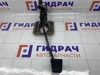Педаль тормоза Mitsubishi Lancer MR955822