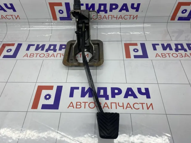 Педаль тормоза Mitsubishi Lancer MR955822