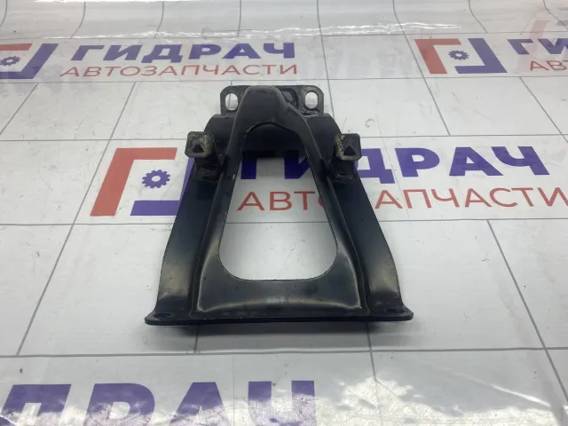 Кронштейн коллектора впускного Mitsubishi Lancer MR561268