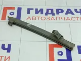 Направляющая стекла двери переднего правого Mitsubishi Lancer MR523671