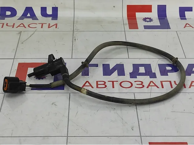 Датчик ABS задний левый Mitsubishi Lancer MR569781
