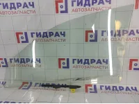 Стекло двери передней правой Mitsubishi Lancer MR525732