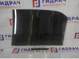 Стекло двери задней правой Mitsubishi Lancer MR525742