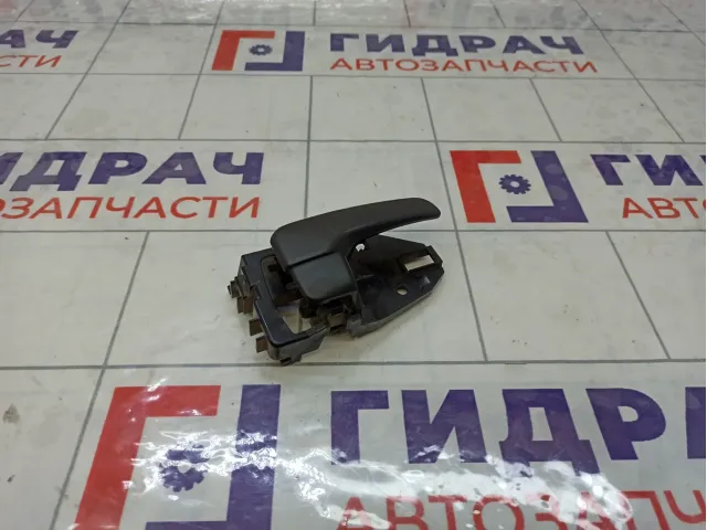 Ручка двери внутренняя правая Mitsubishi Lancer MR627181
