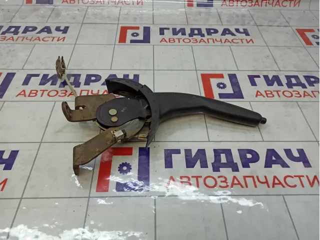 Рычаг, педаль стояночного тормоза Mitsubishi Lancer MR626779