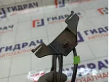 Трос лючка бензобака Mitsubishi Lancer MR525707