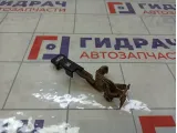Ручка открывания лючка бензобака Mitsubishi Lancer MB402131