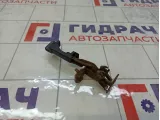 Ручка открывания лючка бензобака Mitsubishi Lancer MB402131