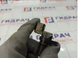 Датчик положения распредвала Mitsubishi Lancer MD327107