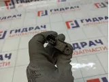 Датчик положения распредвала Mitsubishi Lancer MD327107