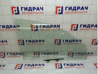 Стекло двери передней правой Mitsubishi Lancer MR525732