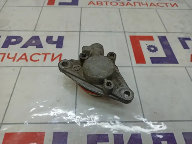Крышка двигателя Mitsubishi Lancer MD363965