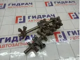 Ось коромысел комплект Mitsubishi Lancer MD368568
