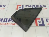 Стекло двери задней правой Mitsubishi Lancer 9 MR525826