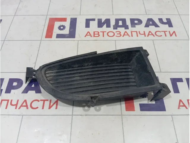Заглушка бампера передняя правая Mitsubishi Lancer 9 6405A056