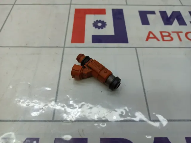 Форсунка инжекторная Mitsubishi Lancer 9 MD319791