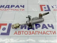 Цилиндр сцепления главный Mitsubishi Lancer