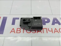 Моторчик заслонки отопителя (печки) Mitsubishi Lancer MR568912