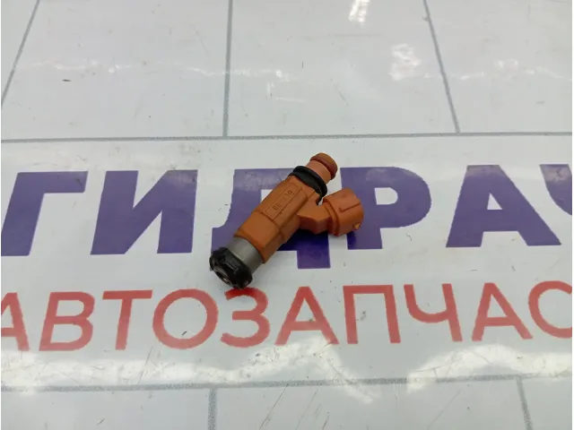 Форсунка инжекторная электрическая Mitsubishi Lancer MD319791