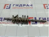 Ось коромысел в сборе Mitsubishi Lancer