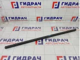 Уплотнитель стекла переднего правого Mitsubishi Lancer X 5706A228