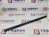 Уплотнитель стекла переднего правого Mitsubishi Lancer X 5706A228