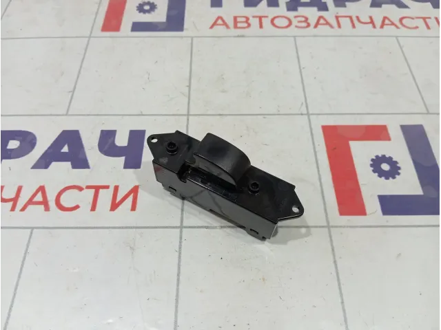 Кнопка стеклоподъемника переднего правого Mitsubishi Lancer X 8608A065