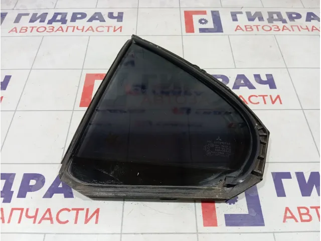Стекло двери задней левой Mitsubishi Lancer X 5740A017