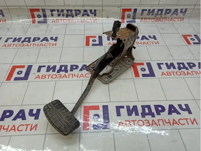 Педаль тормоза Mitsubishi Lancer X MN101625