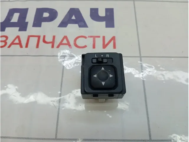 Переключатель регулировки зеркал Mitsubishi Lancer MR417977