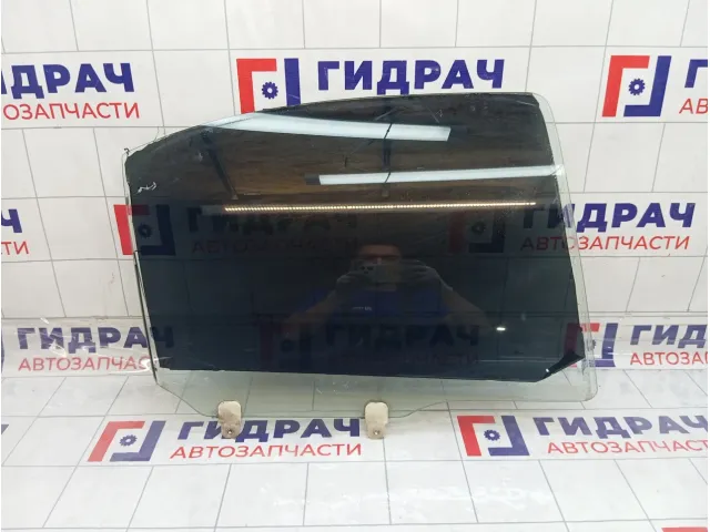 Стекло двери задней правой Mitsubishi Lancer 5736A026