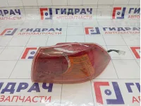 Фонарь задний наружный правый Mitsubishi Lancer 8330A556